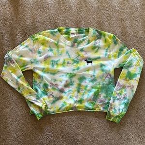 Vs Pink cropped long sleeve